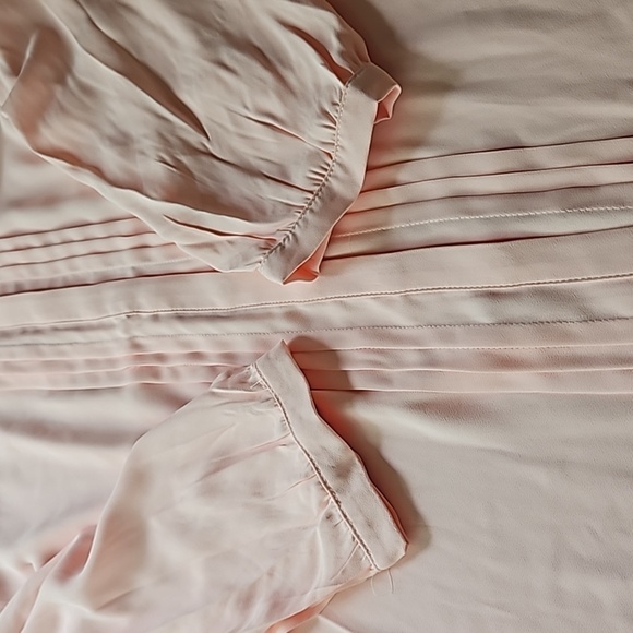 Torrid Pale Pink Georgette Pintuck Long Sleeve Flowy Blouse Size L/12 - Picture 10 of 14